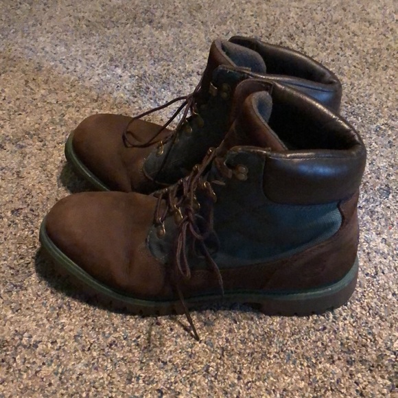 Used green and brown timberland work boots - Picture 2 of 5